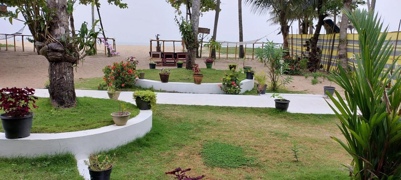 Marari Phoenix Beach Homestay Марарикулам Екстериор снимка