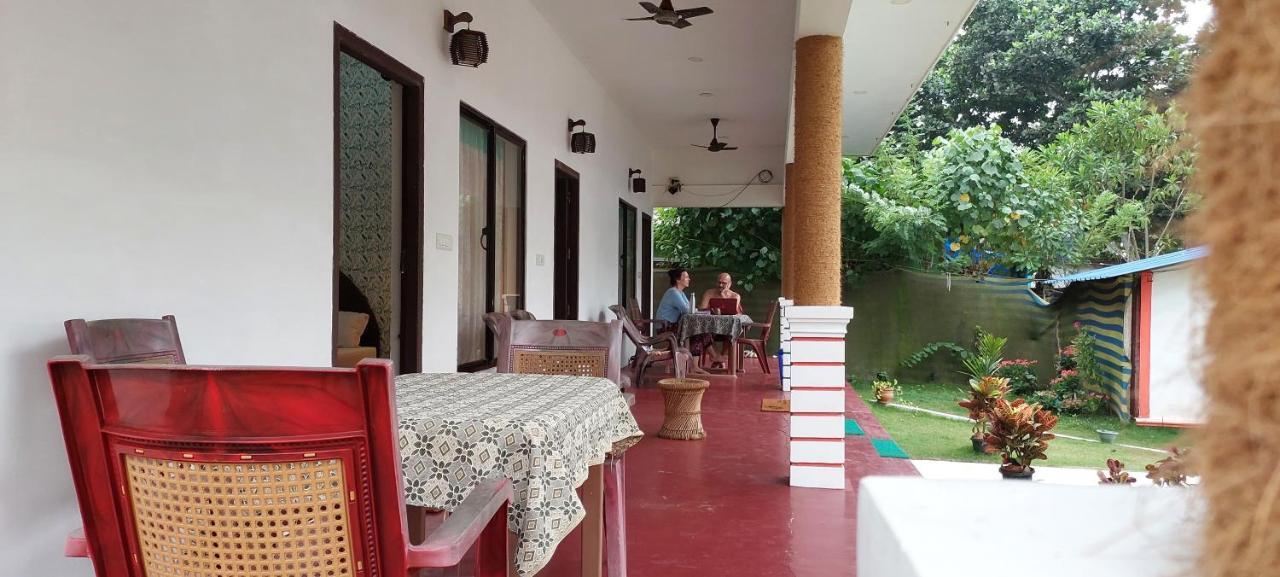 Marari Phoenix Beach Homestay Марарикулам Екстериор снимка