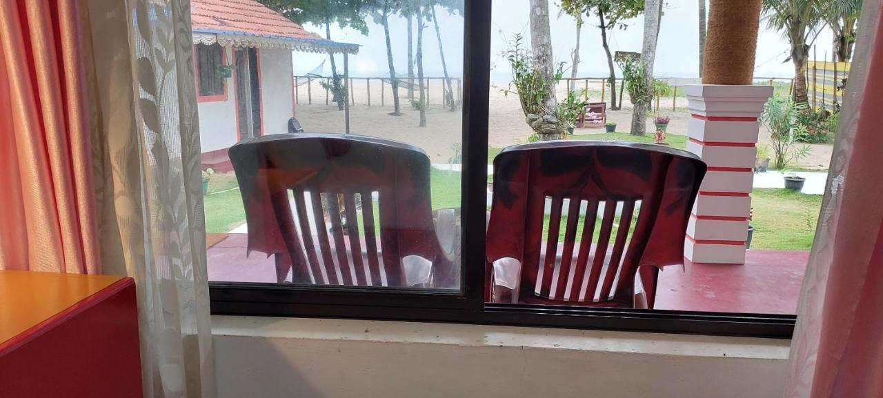Marari Phoenix Beach Homestay Марарикулам Екстериор снимка