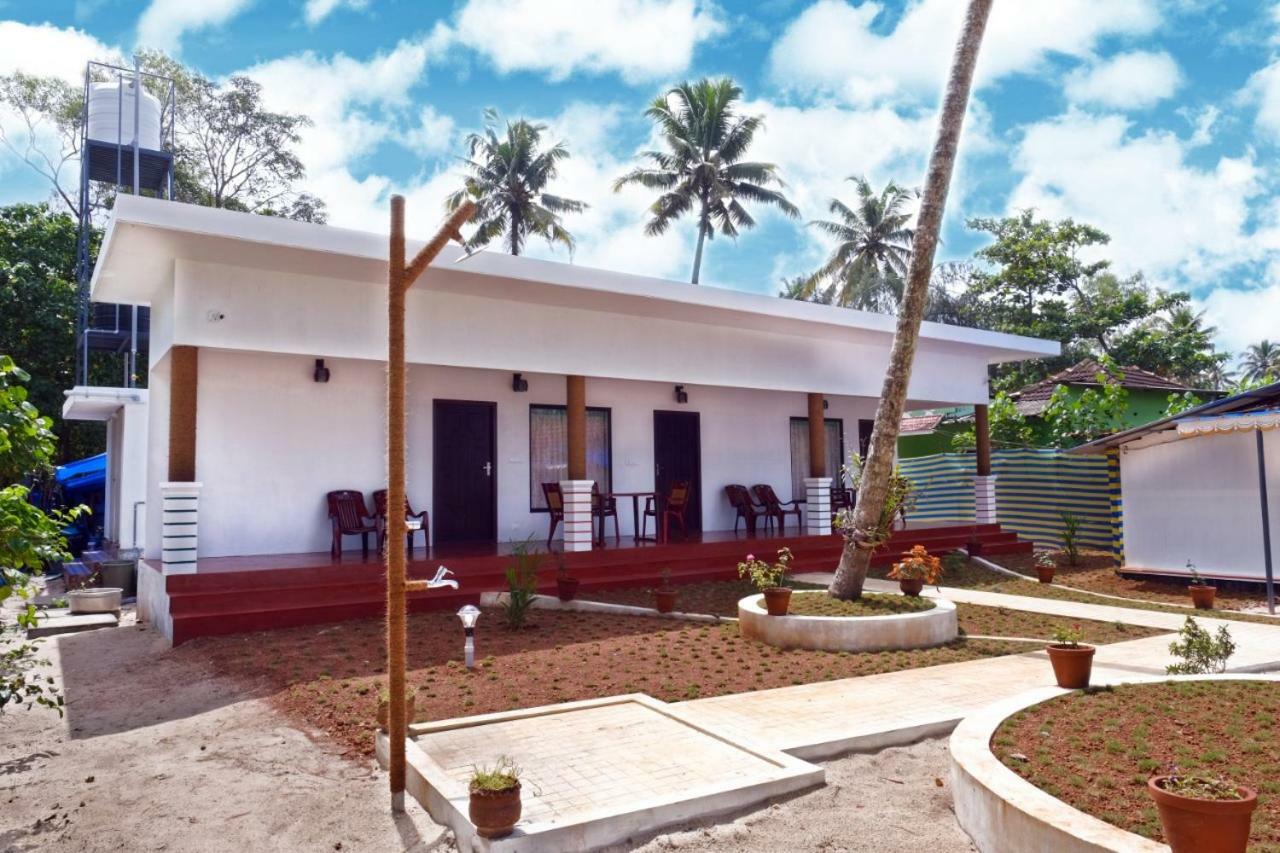 Marari Phoenix Beach Homestay Марарикулам Екстериор снимка